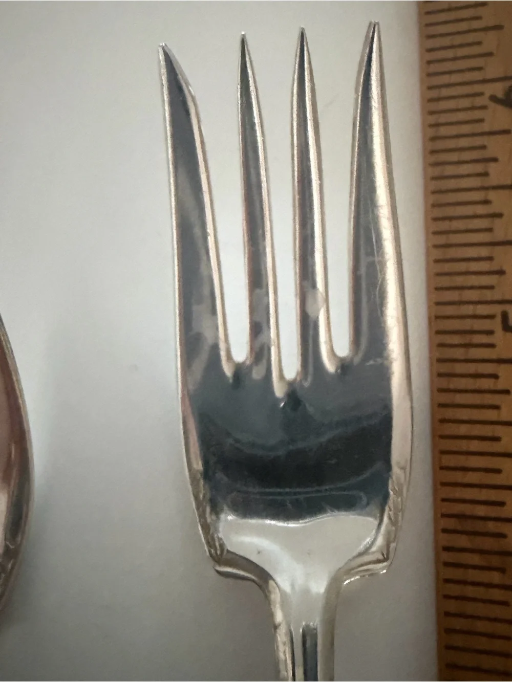 Old Colony 1947 Roger’s Bros vintage salad forks. Set of 5